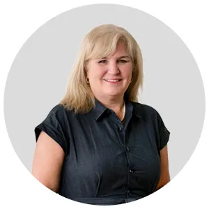 Maureen Mitchell bio image and link