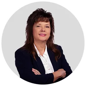 Michelle Lang bio image and link